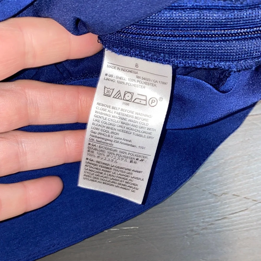 Banana Republic Cross Front Blue Cropped Blouse - Picture 7 of 7